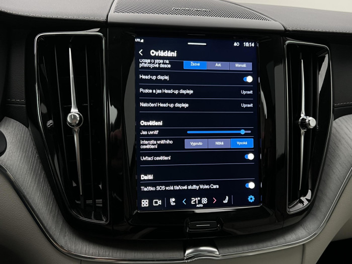 Volvo XC60 T6 AWD RECHARGE ULTRA DARK AUT