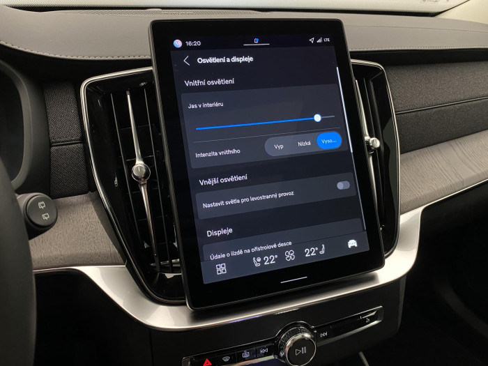 Volvo XC90 T8 AWD RECHARGE DARK PLUS 7m