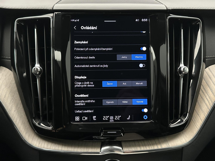 Volvo XC60 B4 AWD INSCRIPTION AUT