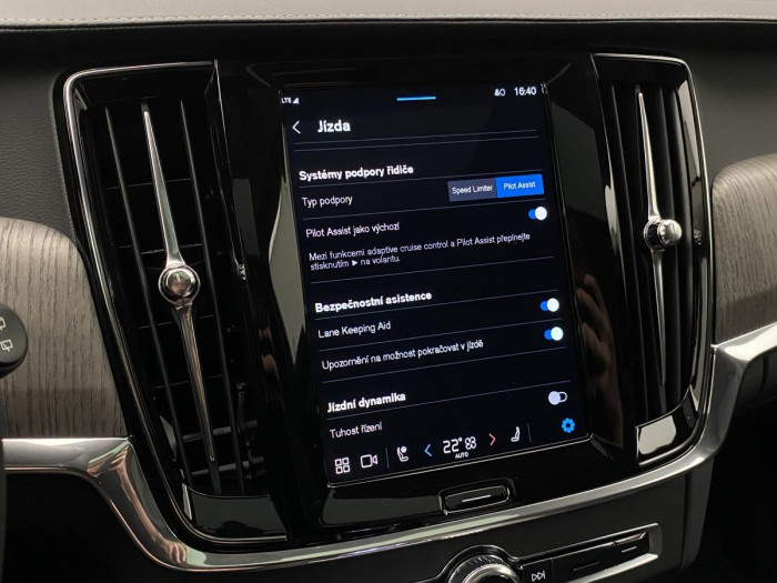 Volvo V90 B4 AWD CROSS COUNTRY ULTIMATE
