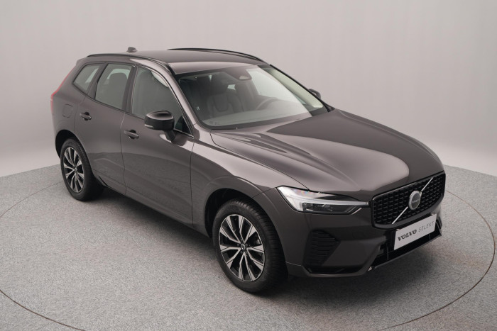 Volvo XC60 B5 AWD PLUS DARK AUT CZ 1.maj.