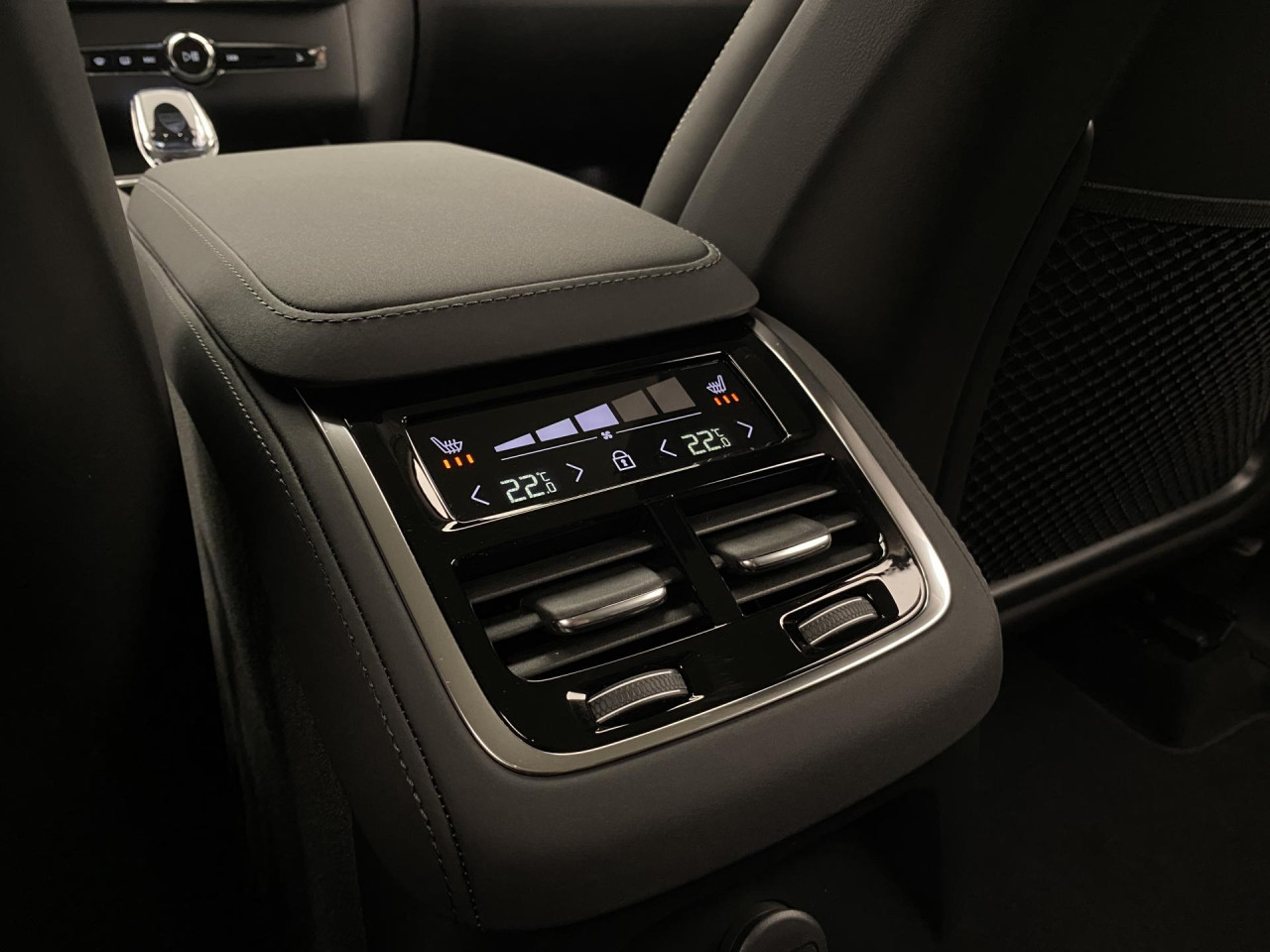 Volvo XC90 T8 AWD RECHARGE BRIGHT PLUS 7m