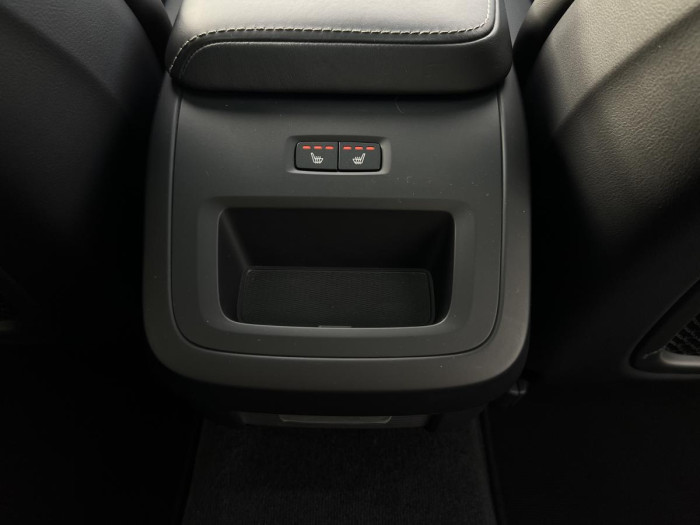 Volvo V60 T6 AWD INSCRIPTION REZERVACE