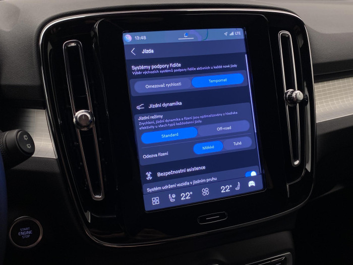 Volvo XC40 B4 CORE AUT CZ