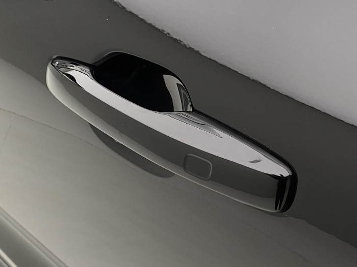 Volvo XC60 T8 AWD PLUG-IN PLUS REZERVACE