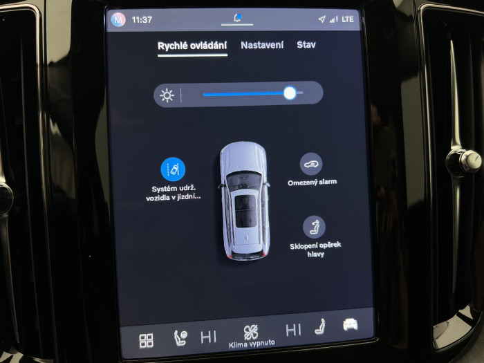 Volvo XC60 B5 AWD PLUS DARK AUT 1.maj.