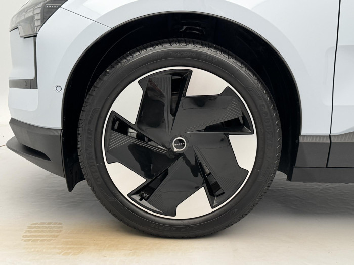 Volvo EX30 EXTENDED ULTRA AUT 1.maj