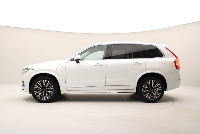 Volvo XC90 T8 AWD RECHARGE REZERVACE