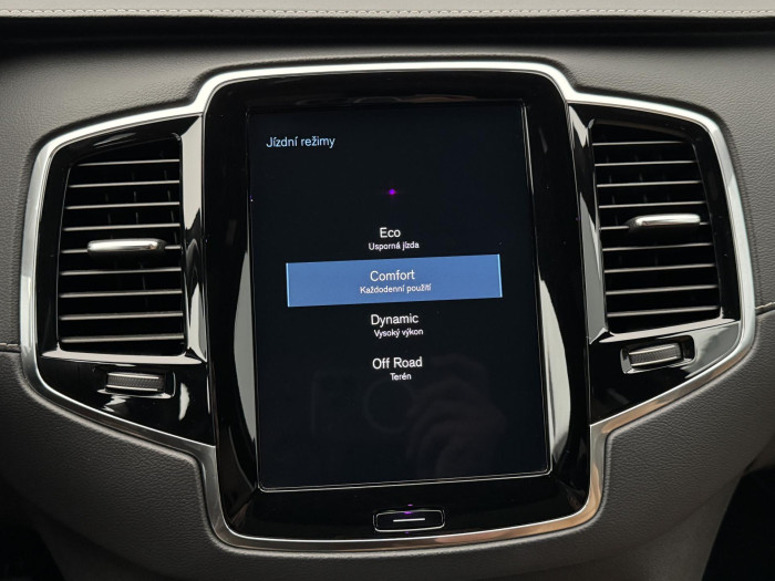 Volvo XC90 B5 AWD PLUS BRIGHT AUT 7M CZ
