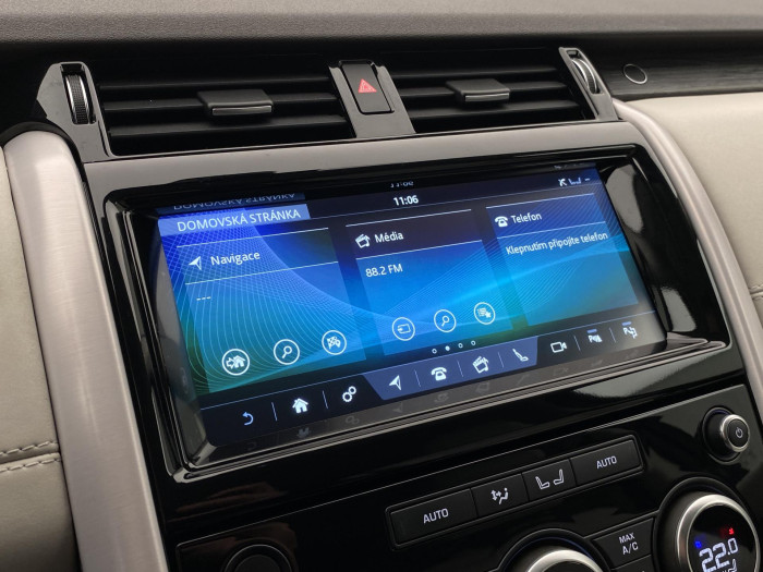 Land Rover Discovery SD6 HSE AWD AUT REZERVACE