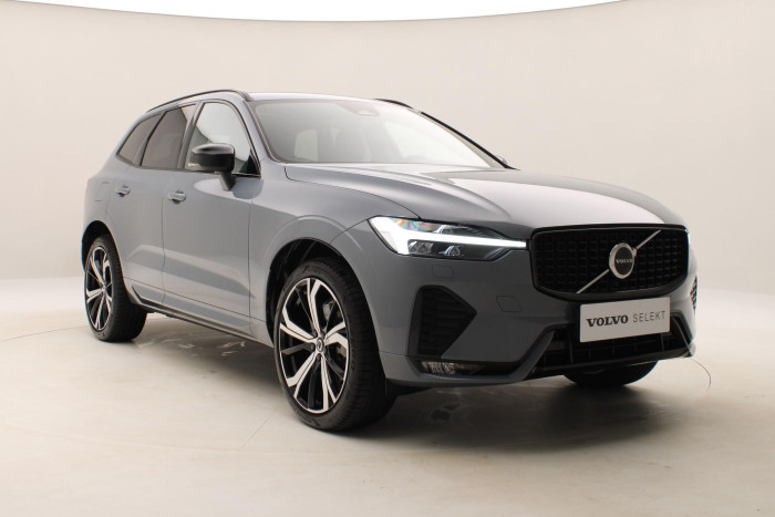 Volvo XC60 B4 AWD PLUS DARK AUT 1.maj