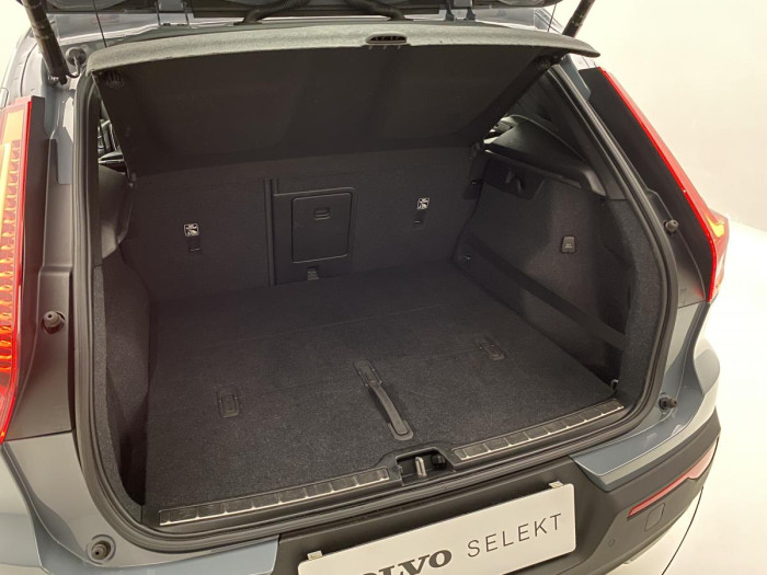 Volvo XC40 D3 INSCRIPTION AUT REZERVACE 2.0 d