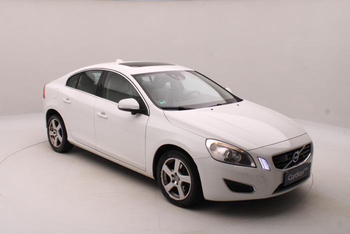Volvo S60 D5 SUMMUM AUT CZ 2.4 d Summum