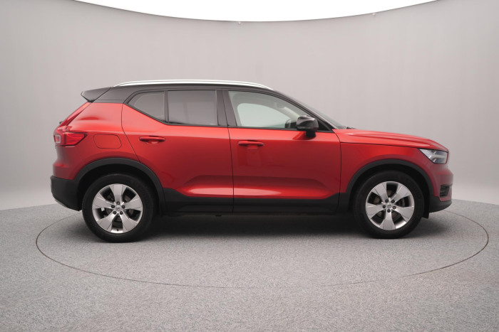 Volvo XC40 T3 MOMENTUM CZ 1.maj. 1.5 Momentum