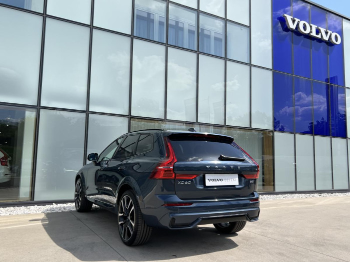 Volvo XC60 B5 AWD DARK ULT. Aut 1.maj.