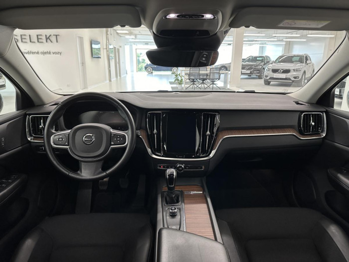 Volvo V60 D3 MOMENTUM REZERVACE 2.0 d Momentum