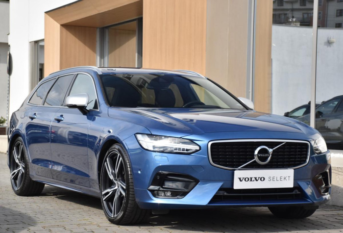 Volvo V90 D4 R-Design AUT 1.maj. CZ 2.0 d