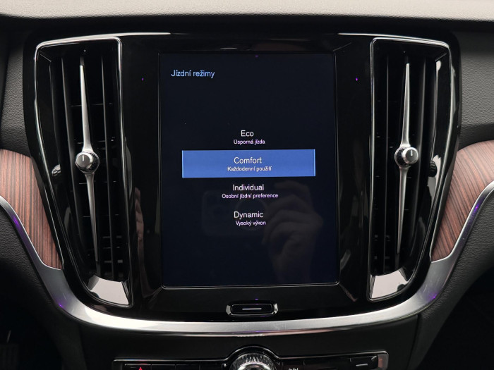 Volvo V60 D4 MOMENTUM AUT 2.0 d Momentum