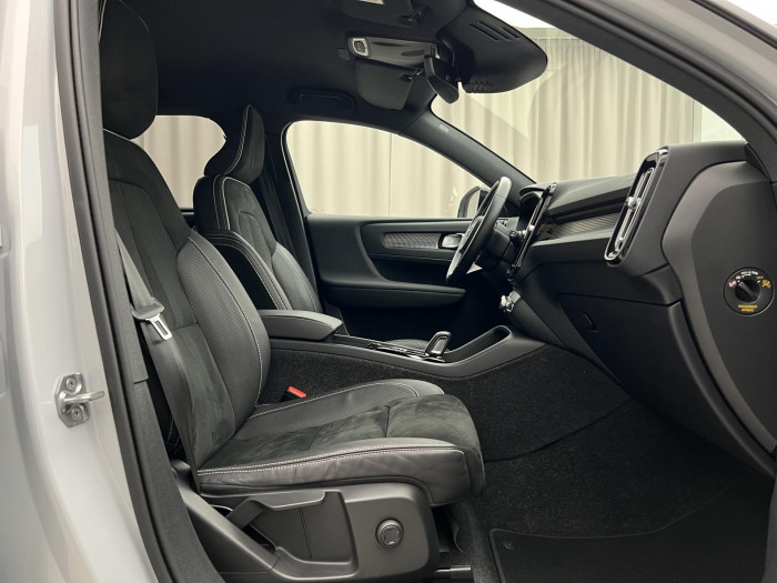 Volvo XC40 T5 RECHARGE R-DESIGN AUT