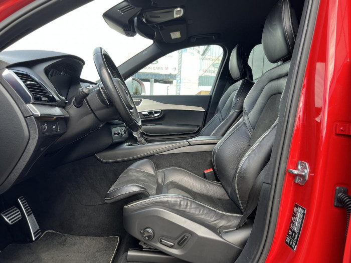 Volvo XC90 D5 AWD R-DESIGN 7MÍSTNÁ Aut 2.0 d