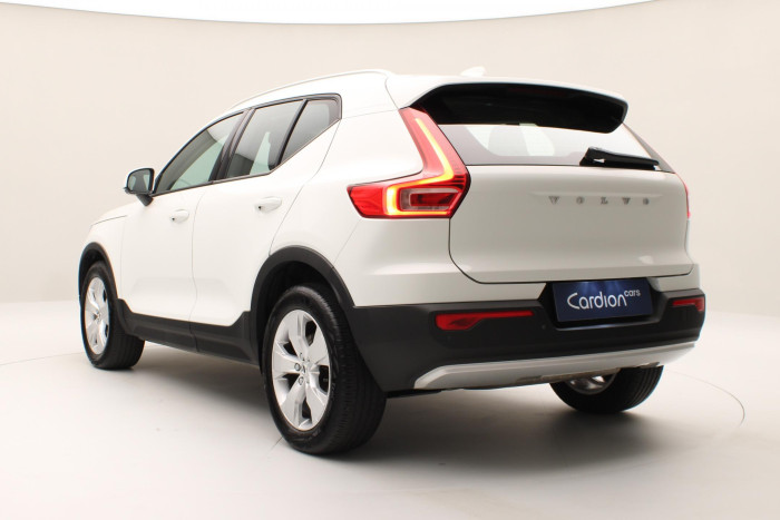 Volvo XC40 B4 AWD MOMENTUM PRO AUT 1.maj 2.0 Momentum