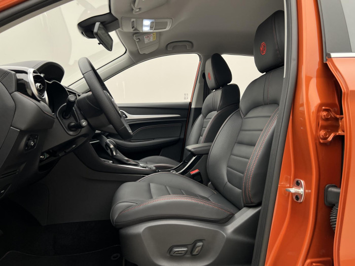 MG ZS 1.0T EXCLUSIVE AUT  REZERVACE 1.0 Exclusive