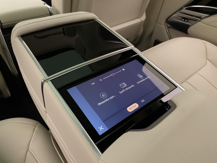 Land Rover Range Rover P530 AUTOBIOGRAPHY REZERVACE