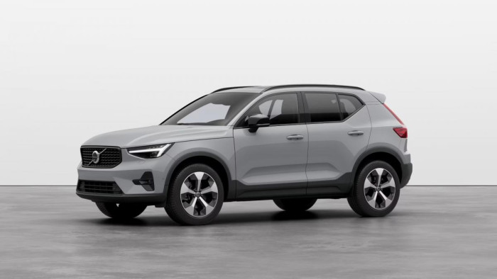 Volvo XC40 B4 AUT DARK ULTRA