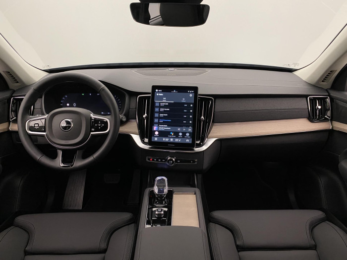 Volvo XC90 B5 AWD AUT DARK PLUS 7míst