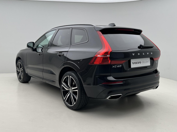 Volvo XC60 T6 AWD R-DESIGN AUT REZERVACE