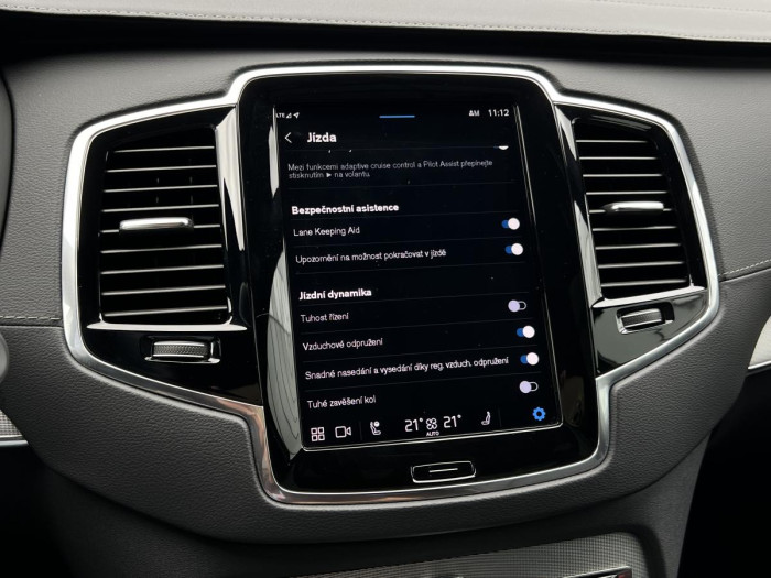 Volvo XC90 B5 AWD DARK ULT. 7MÍSTNÁ Aut