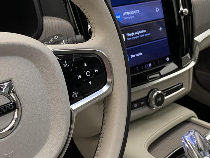 Volvo V90 CC B4 AWD ULTIMATE CZ 1.maj 2.0 CC CC