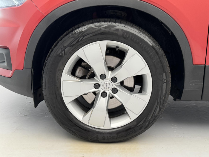 Volvo XC40 D3 AWD MOMENTUM CZ 1.maj 2.0 d Momentum