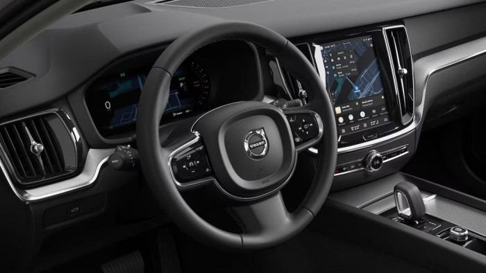 Volvo V60 B4 AUT DARK PLUS