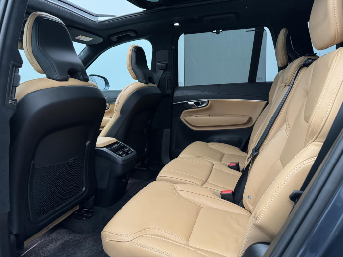 Volvo XC90 B5 AWD ULTIMATE BRIGHT 1.maj.