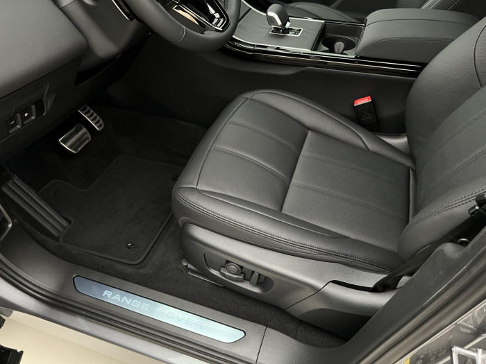 Land Rover Range Rover Evoque P270e DYNAMIC SE AWD AUT 1.5 Dynamic SE