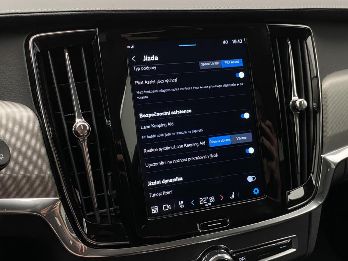 Volvo V90 B4 AWD AUT CROSS COUNTRY PLUS 2.0 Plus