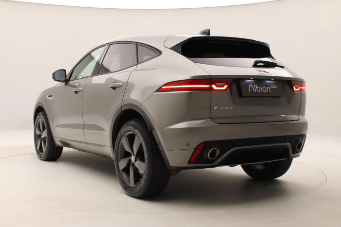 Jaguar E-Pace AWD R-DYNAMIC SE REZERVACE 2.0 Dynamic SE