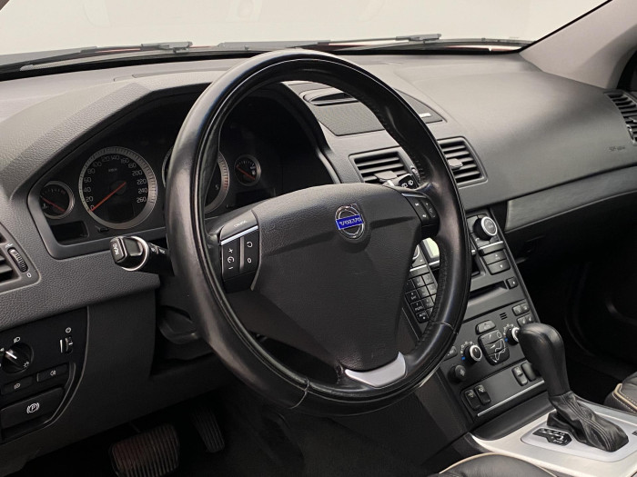 Volvo XC90 D5 AWD SUMMUM AUT CZ 2.4 d Summum