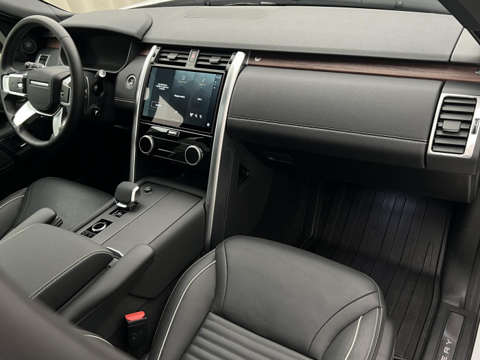 Land Rover Discovery D250 DYNAMIC HSE AWD AUT CZ 3.0 d Dynamic