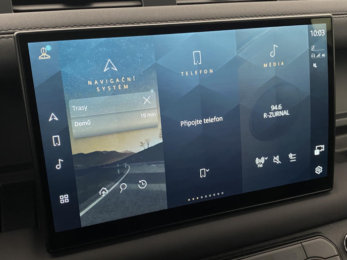 Land Rover Defender 130 D300 SE AWD AUT CZ 3.0 d SE