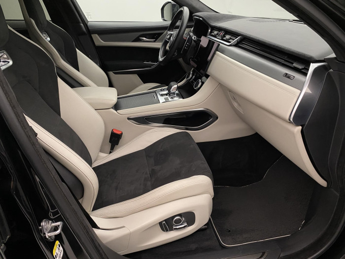 Jaguar F-Pace 5.0 V8 SVR AWD AUT REZERVACE 5.0 V8