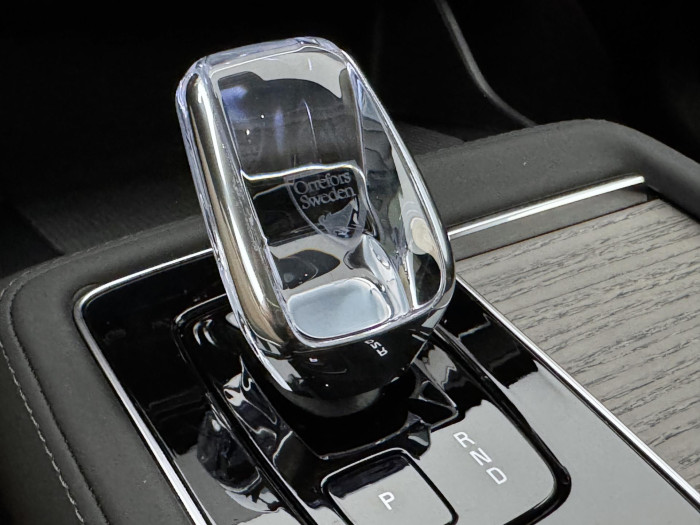 Volvo XC90 T8 AWD RECHARGE DARK ULTRA 7m