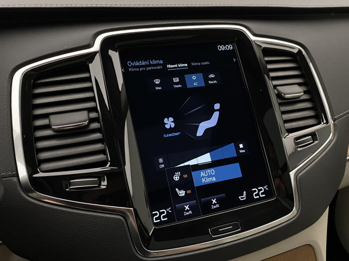 Volvo XC90 B6 AWD INSCRIPTION REZERVACE