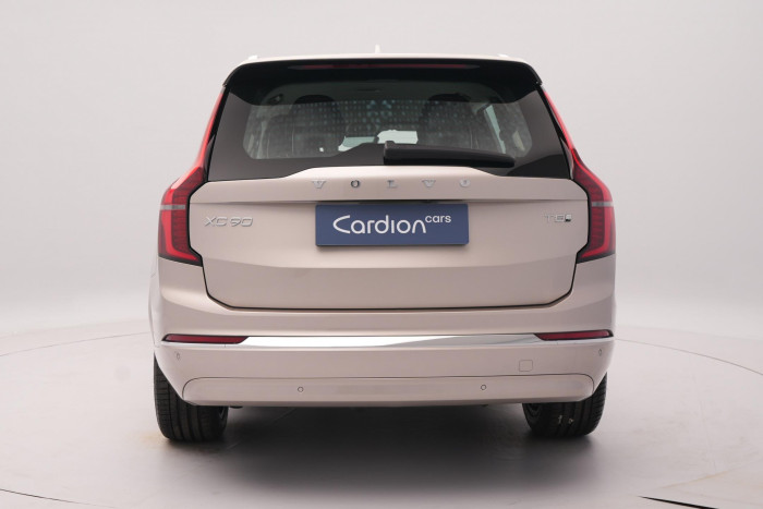 Volvo XC90 T8 AWD AUT RECHARGE CORE 7míst