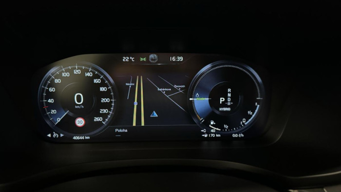 Volvo V60 T6 AWD RECHARGE AT REZERVACE 2.0 AT