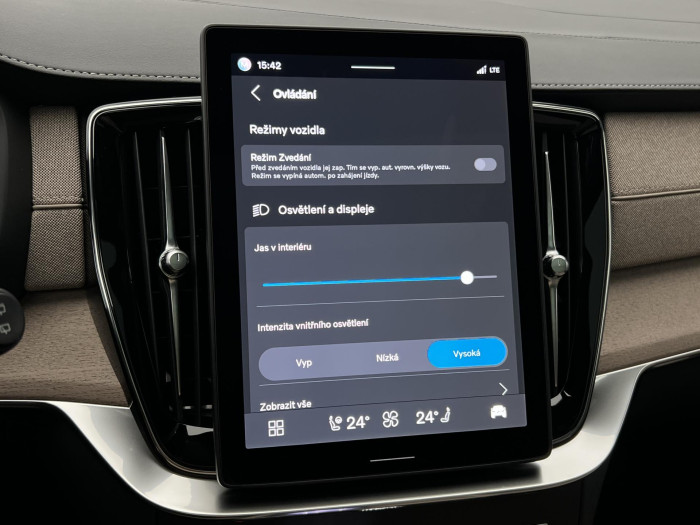 Volvo XC90 B5 AWD DARK ULTRA AUT