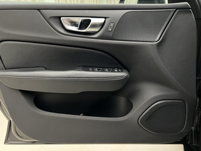 Volvo V60 D3 MOMENTUM PRO 1.maj. 2.0 d Momentum