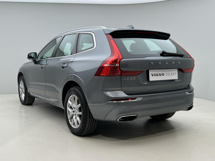 Volvo XC60 B5 AWD INSCRIPTION AUT CZ