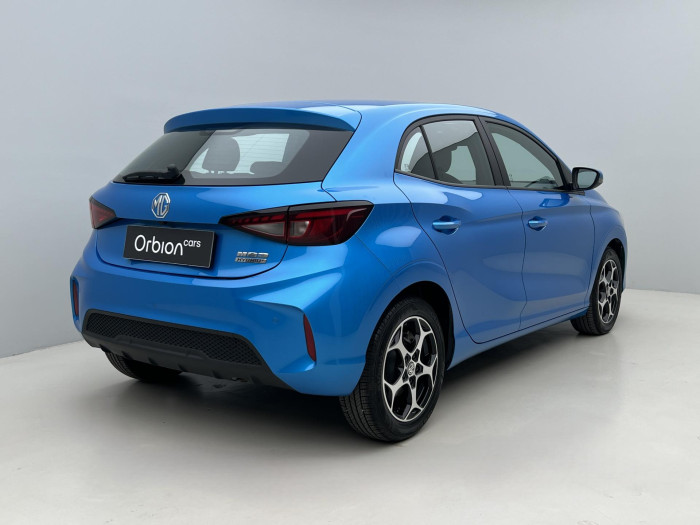 MG MG3 1.5 EMOTION Hybrid+ AUT CZ